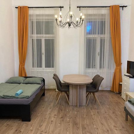 Roland Apartment Downtown - Buda Budapeşte Dış mekan fotoğraf